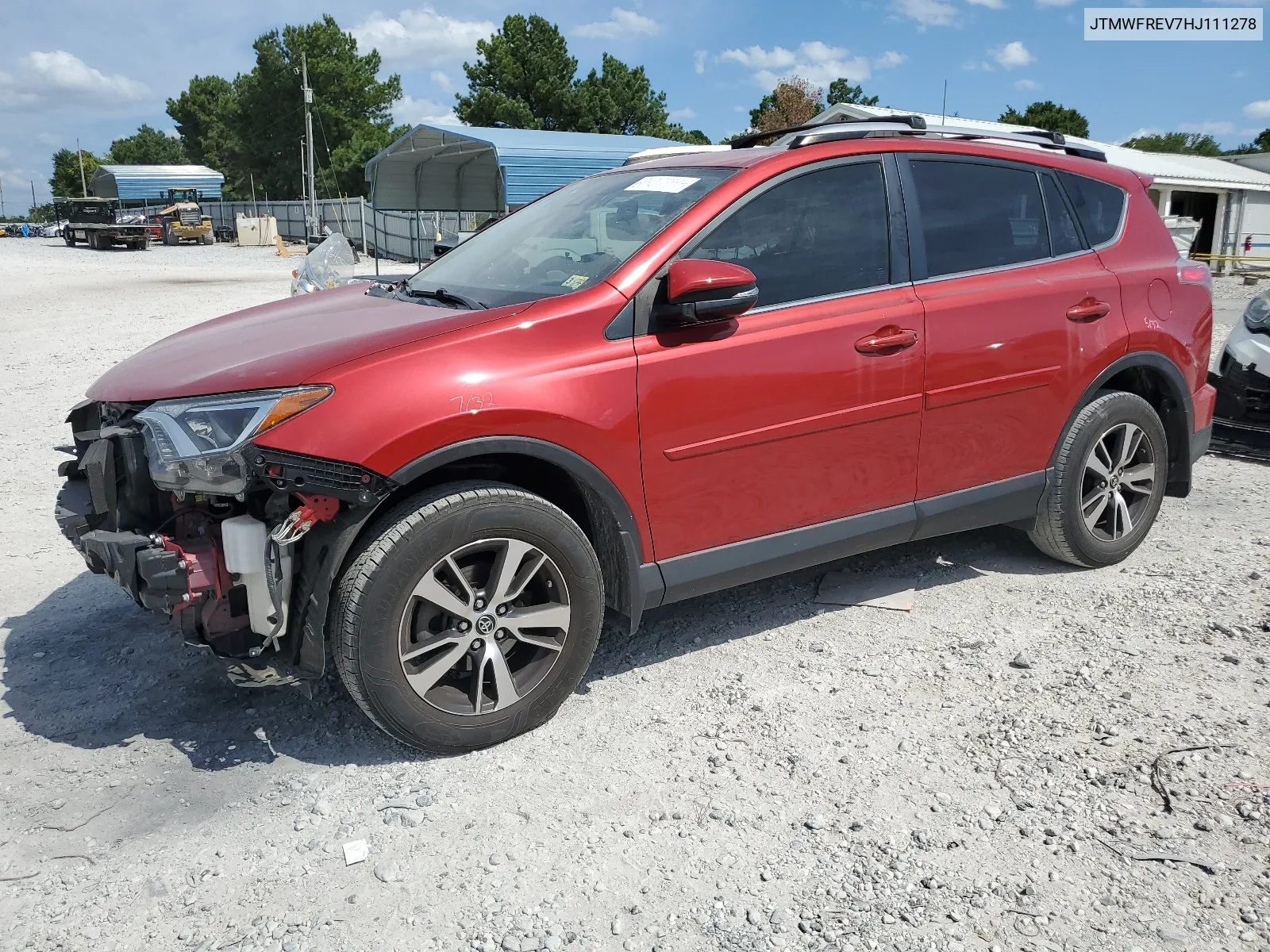 JTMWFREV7HJ111278 2017 Toyota Rav4 Xle