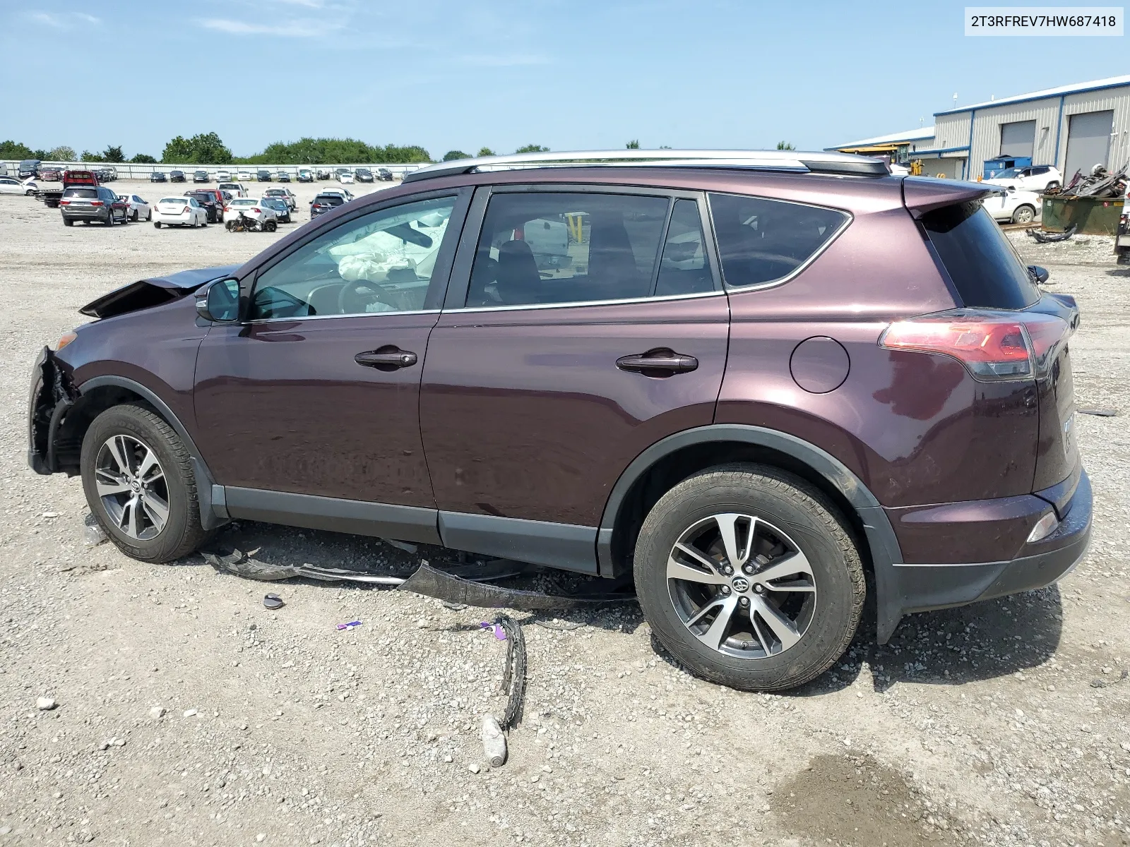 2017 Toyota Rav4 Xle VIN: 2T3RFREV7HW687418 Lot: 65411854