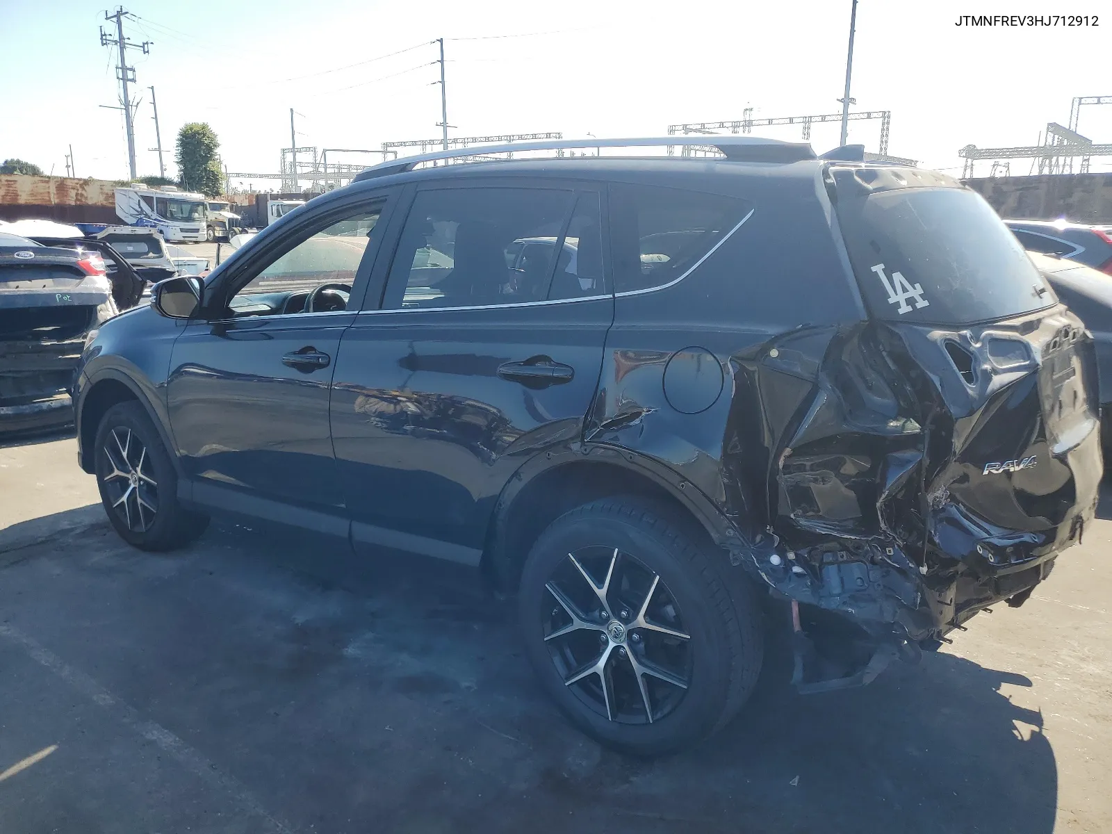 JTMNFREV3HJ712912 2017 Toyota Rav4 Se