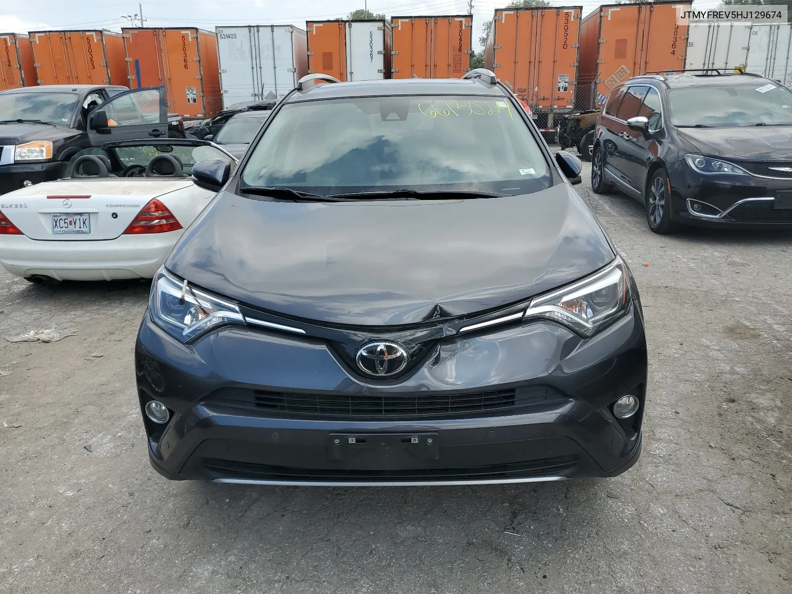 JTMYFREV5HJ129674 2017 Toyota Rav4 Limited