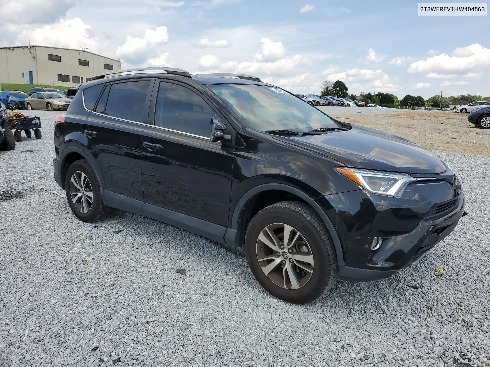 2017 Toyota Rav4 Xle VIN: 2T3WFREV1HW404563 Lot: 66240254