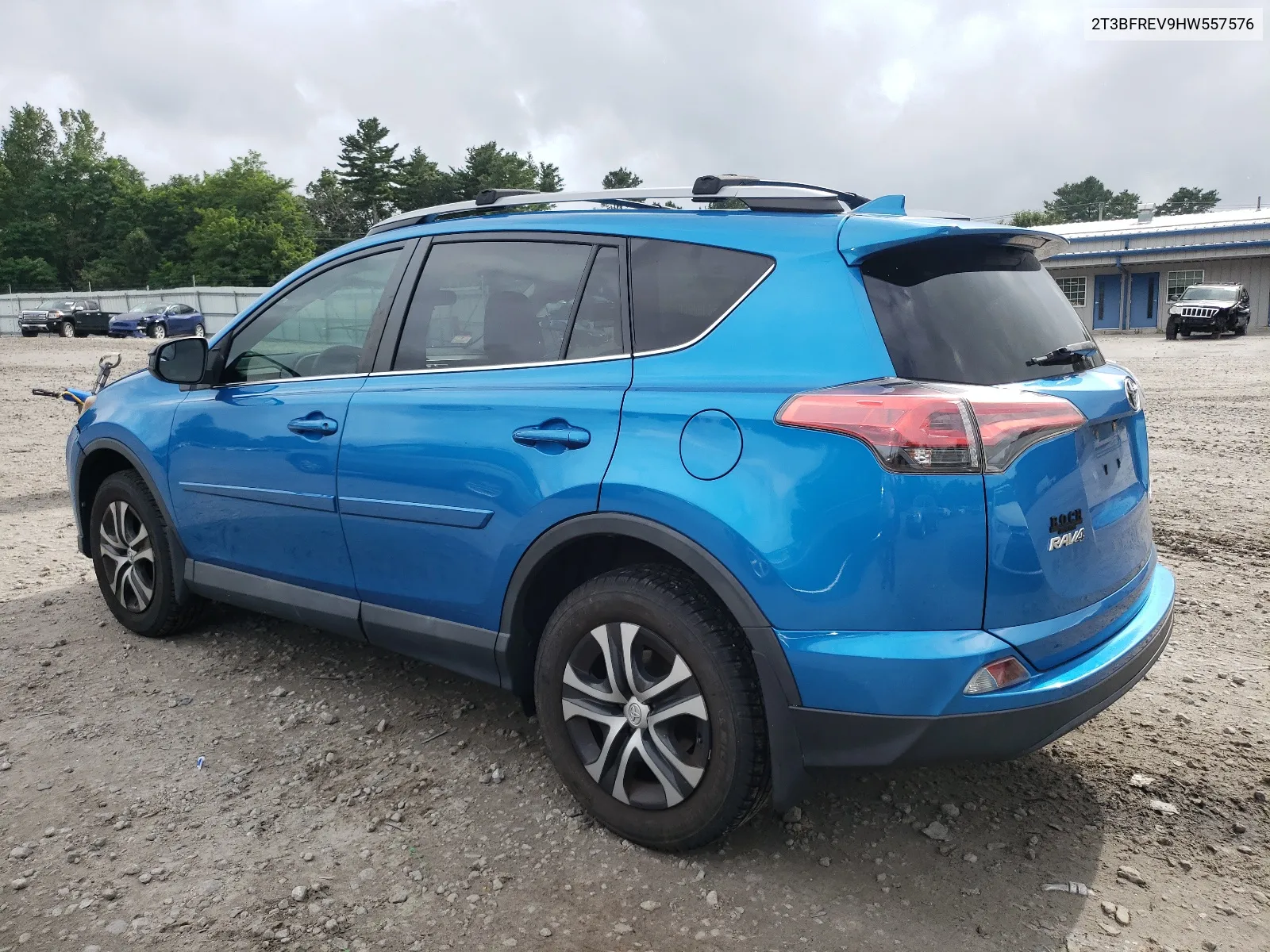 2017 Toyota Rav4 Le VIN: 2T3BFREV9HW557576 Lot: 66866464