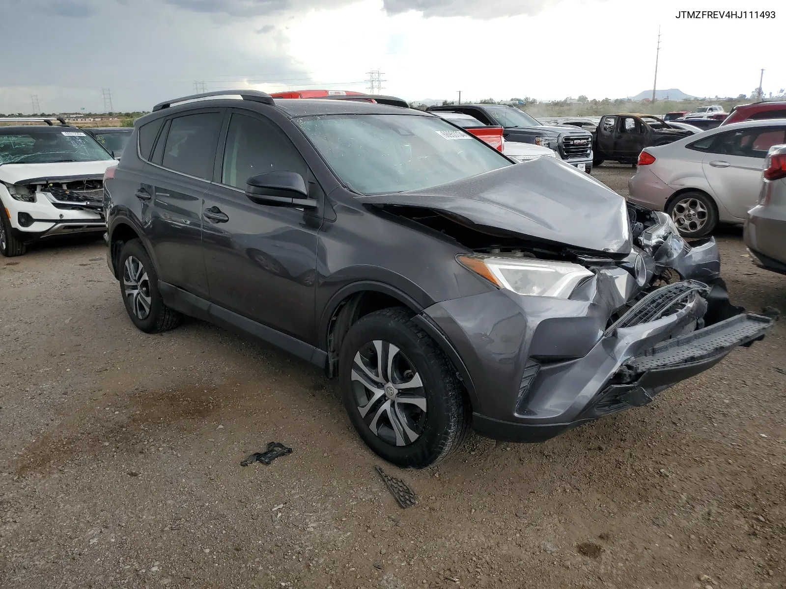 JTMZFREV4HJ111493 2017 Toyota Rav4 Le