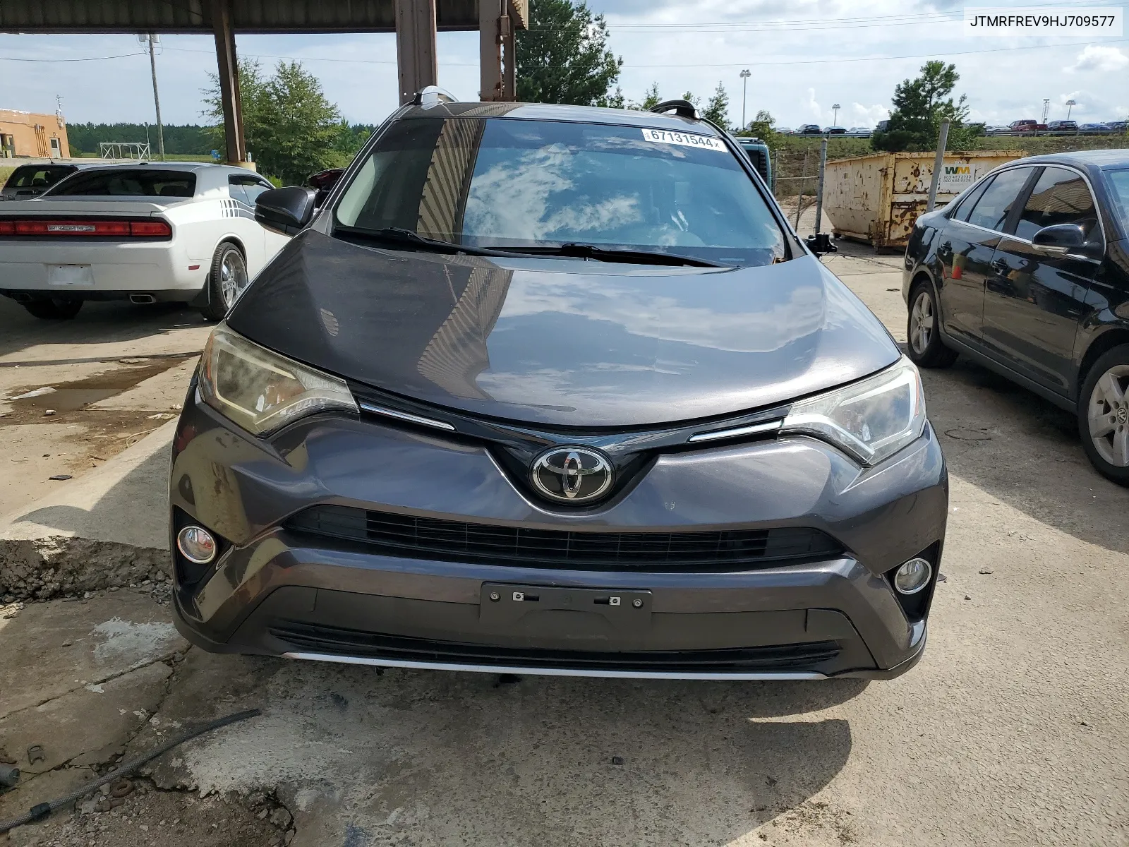 2017 Toyota Rav4 Xle VIN: JTMRFREV9HJ709577 Lot: 67131544