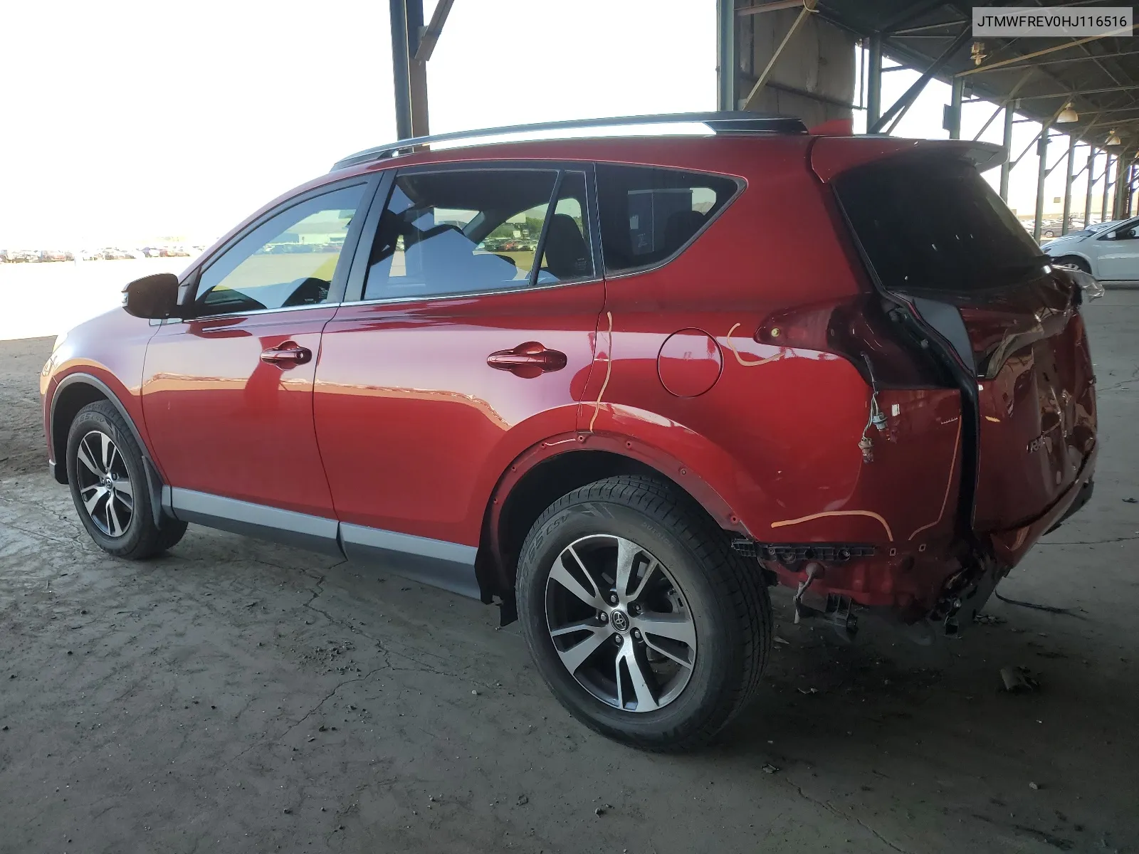 JTMWFREV0HJ116516 2017 Toyota Rav4 Xle