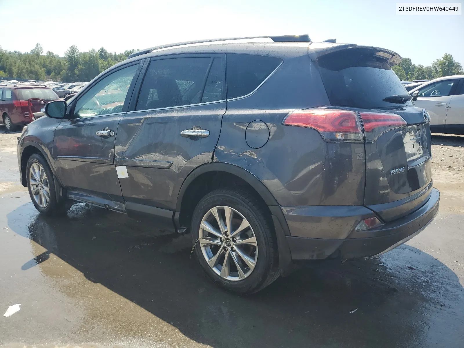 2T3DFREV0HW640449 2017 Toyota Rav4 Limited