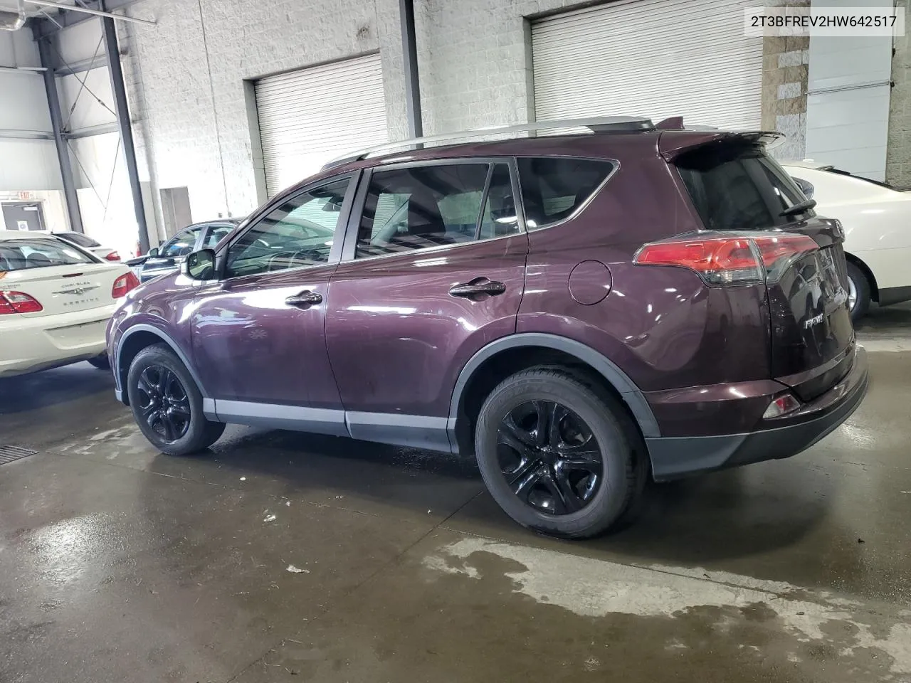 2017 Toyota Rav4 Le VIN: 2T3BFREV2HW642517 Lot: 67969444