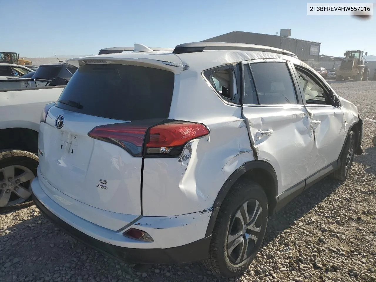 2T3BFREV4HW557016 2017 Toyota Rav4 Le