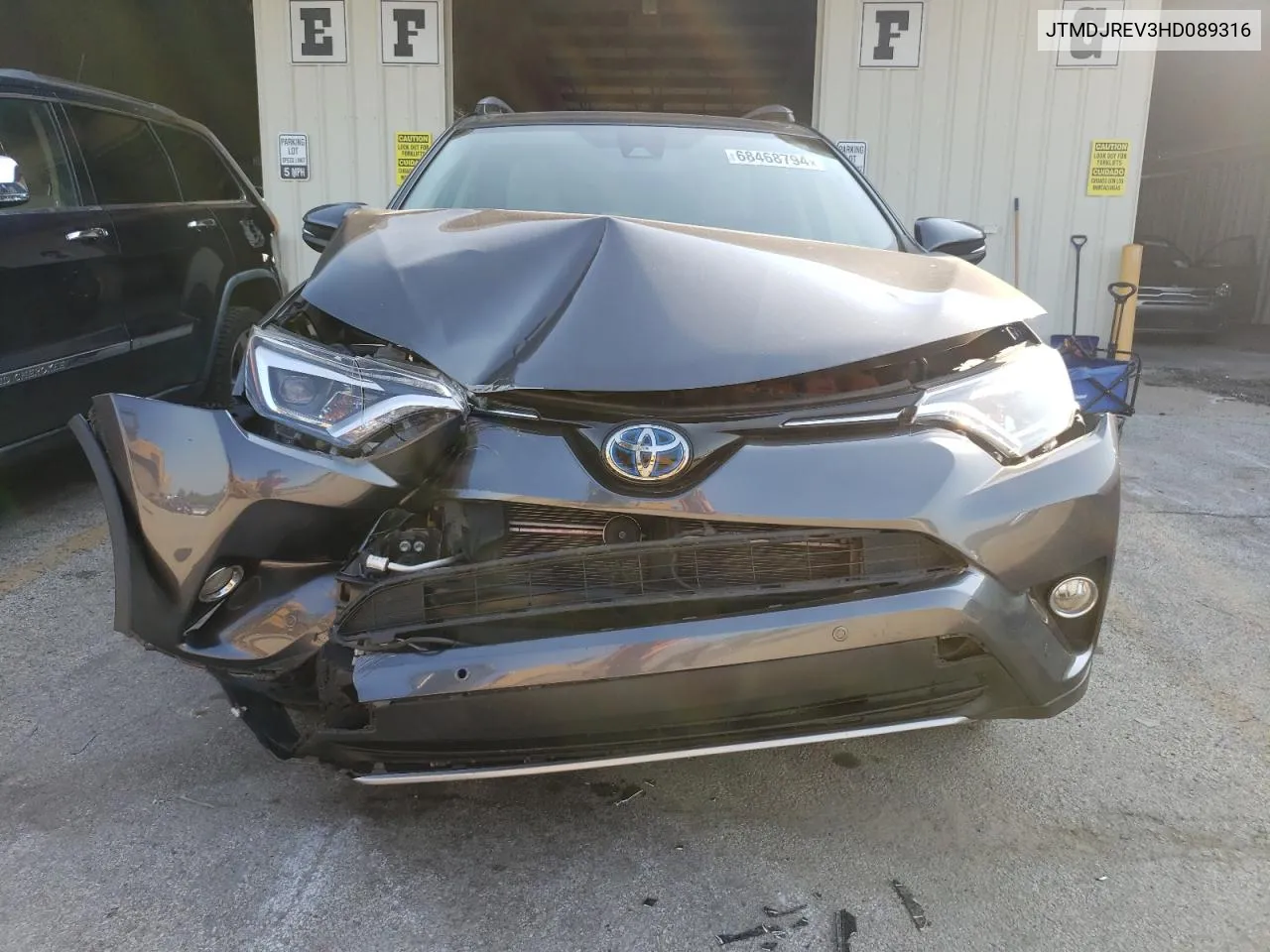 2017 Toyota Rav4 Hv Limited VIN: JTMDJREV3HD089316 Lot: 68468794