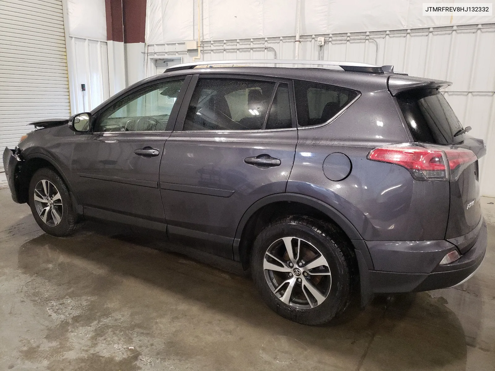 2017 Toyota Rav4 Xle VIN: JTMRFREV8HJ132332 Lot: 68717044