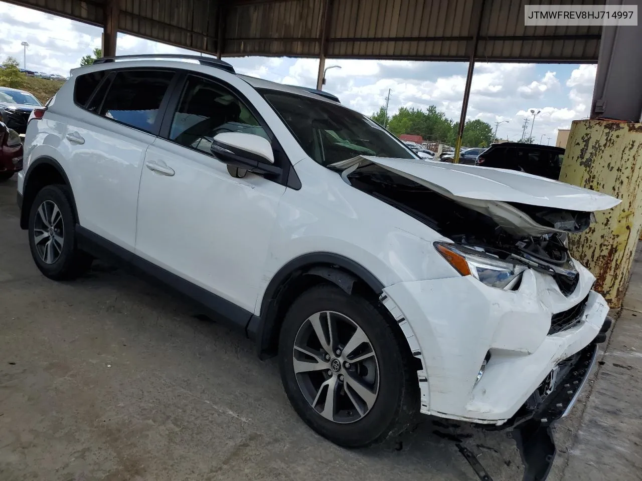 JTMWFREV8HJ714997 2017 Toyota Rav4 Xle