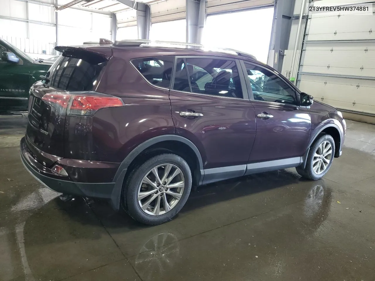 2T3YFREV5HW374881 2017 Toyota Rav4 Limited