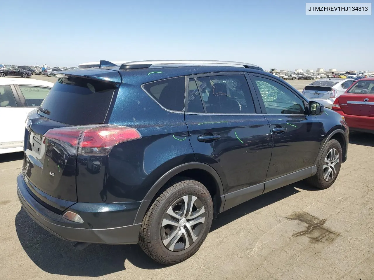 JTMZFREV1HJ134813 2017 Toyota Rav4 Le