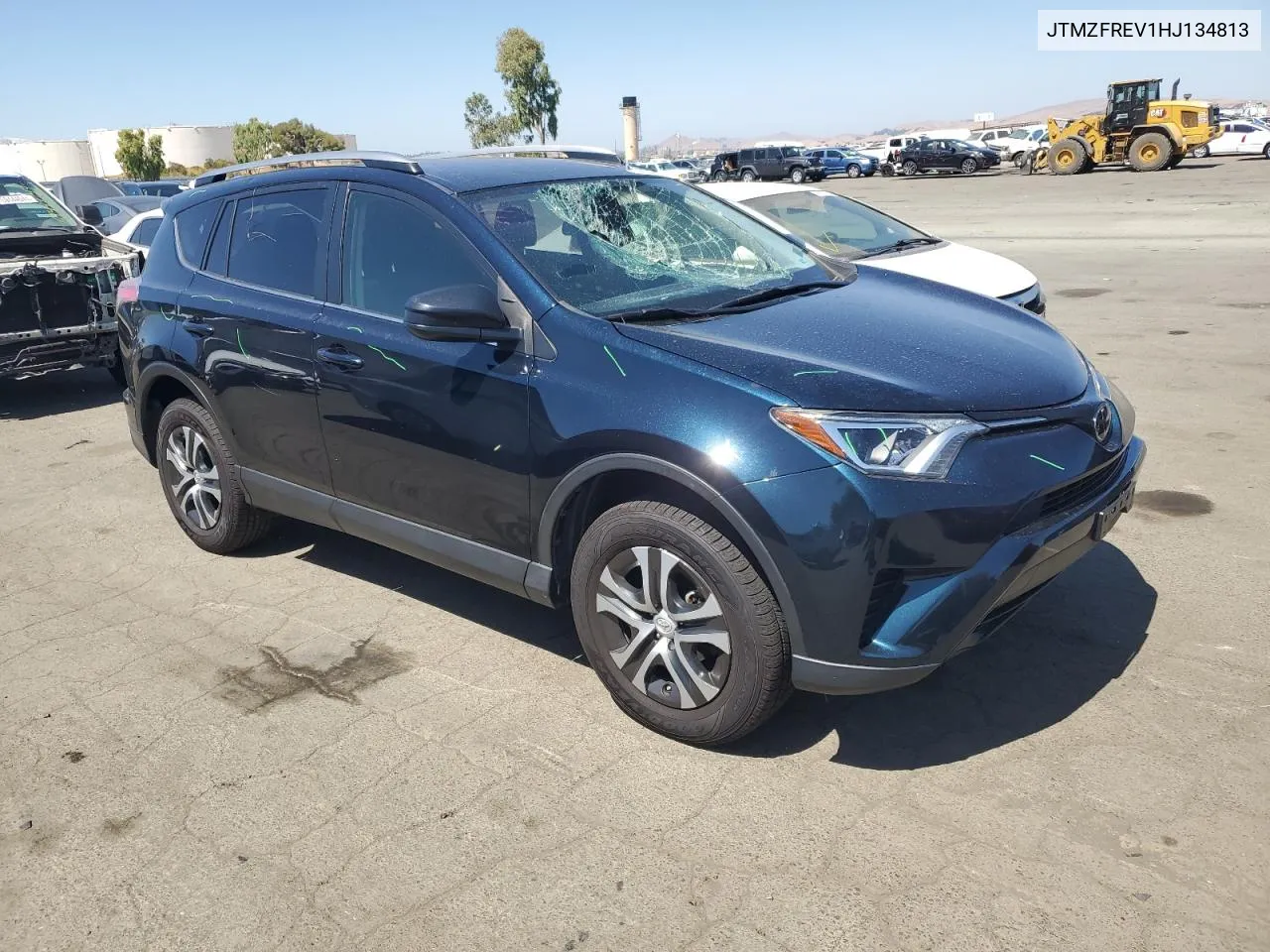 JTMZFREV1HJ134813 2017 Toyota Rav4 Le