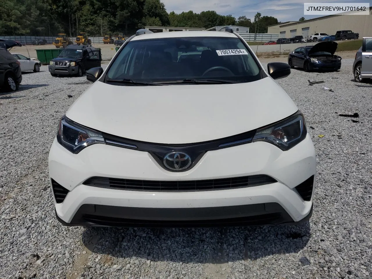 2017 Toyota Rav4 Le VIN: JTMZFREV9HJ701642 Lot: 70074294