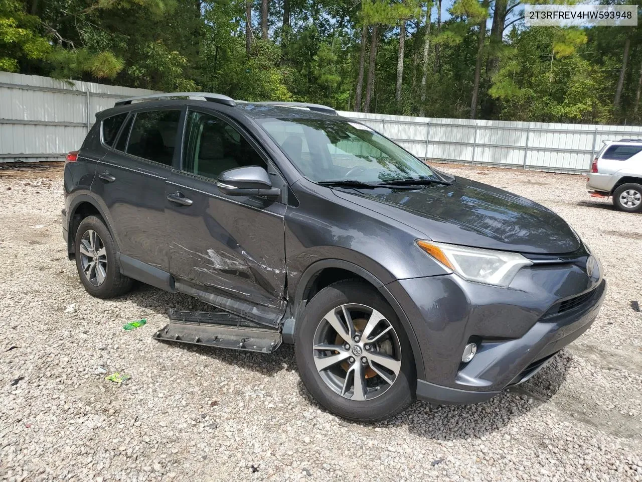 2017 Toyota Rav4 Xle VIN: 2T3RFREV4HW593948 Lot: 70092524