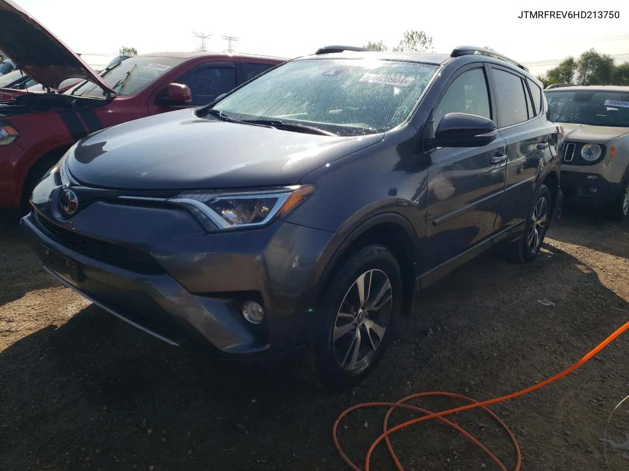 2017 Toyota Rav4 Xle VIN: JTMRFREV6HD213750 Lot: 70420904