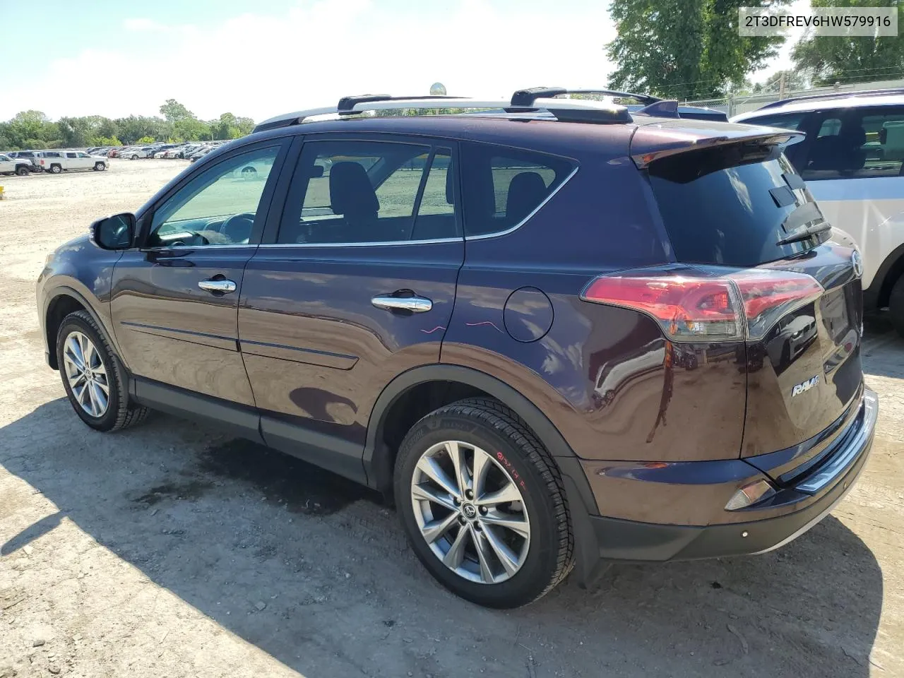 2T3DFREV6HW579916 2017 Toyota Rav4 Limited