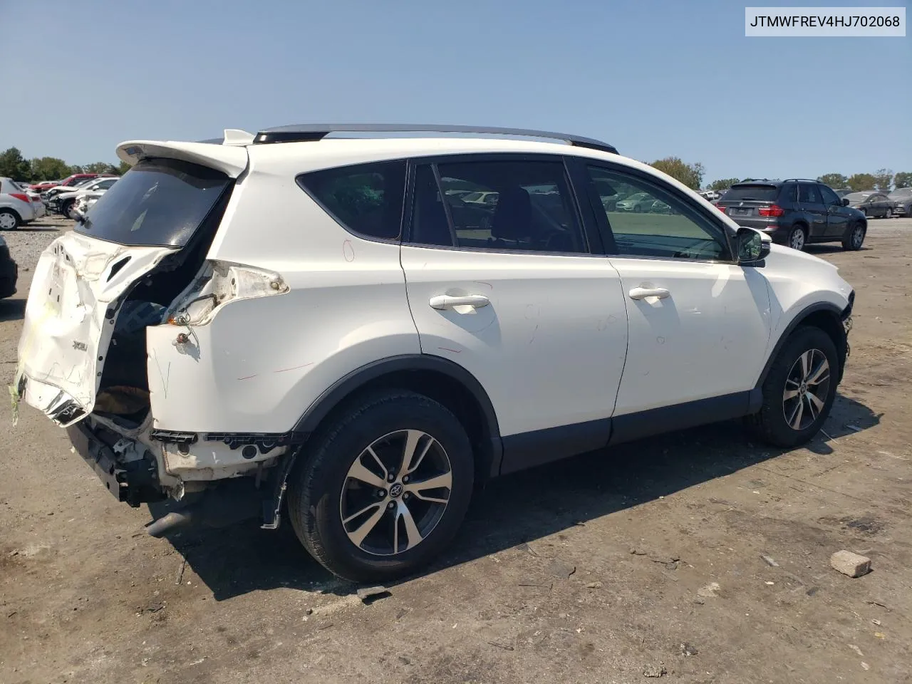 JTMWFREV4HJ702068 2017 Toyota Rav4 Xle