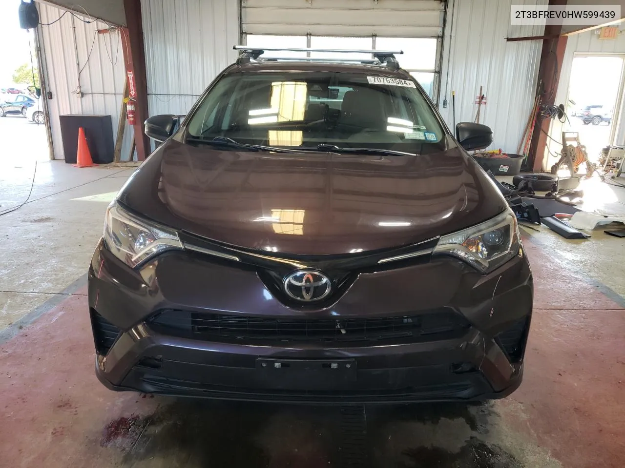 2017 Toyota Rav4 Le VIN: 2T3BFREV0HW599439 Lot: 70763584