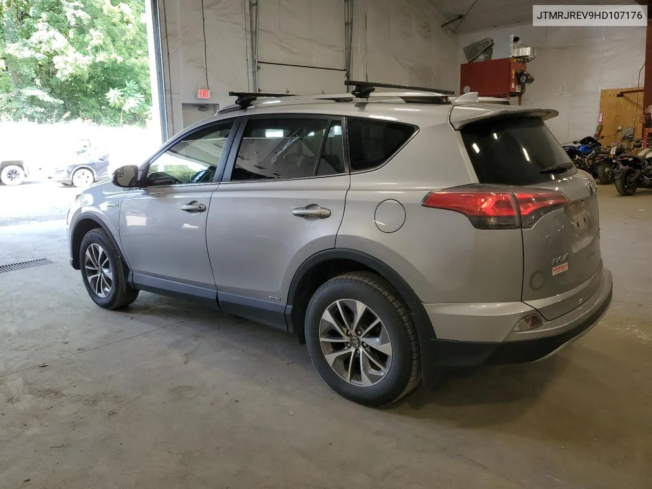 2017 Toyota Rav4 Hv Le VIN: JTMRJREV9HD107176 Lot: 70968354