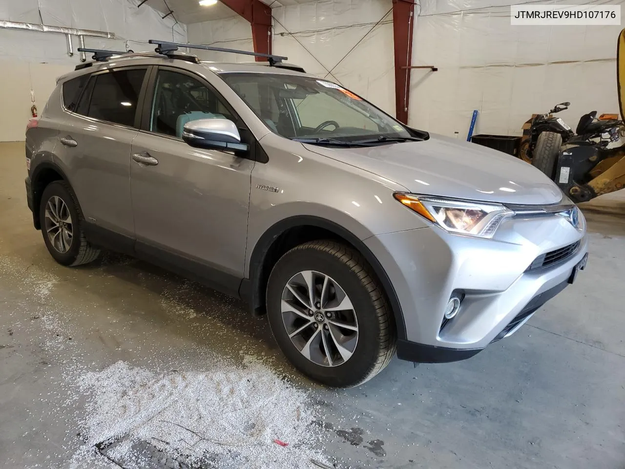 2017 Toyota Rav4 Hv Le VIN: JTMRJREV9HD107176 Lot: 70968354