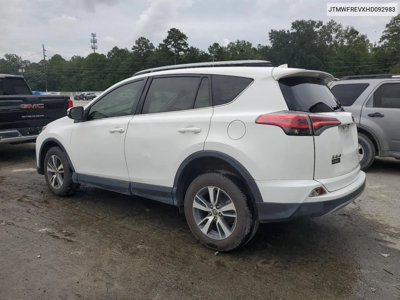 JTMWFREVXHD092983 2017 Toyota Rav4 Xle