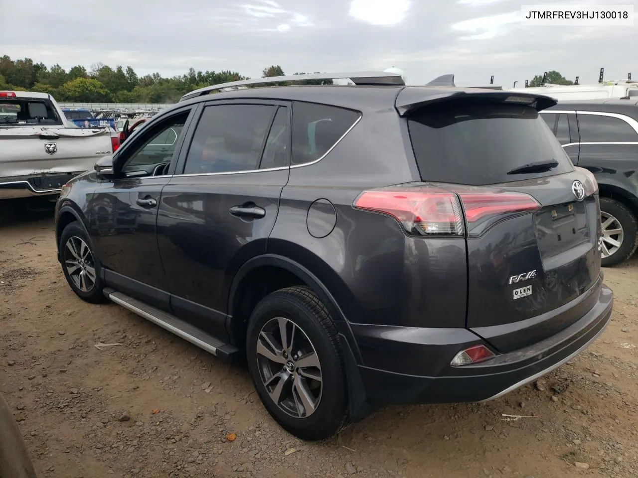 2017 Toyota Rav4 Xle VIN: JTMRFREV3HJ130018 Lot: 71567604