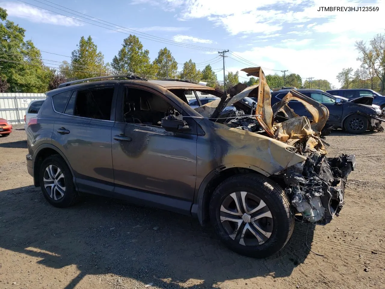 2017 Toyota Rav4 Le VIN: JTMBFREV3HJ123569 Lot: 71929304