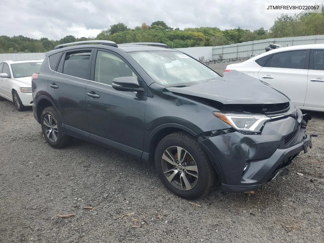 2017 Toyota Rav4 Xle VIN: JTMRFREV8HD220067 Lot: 72435094