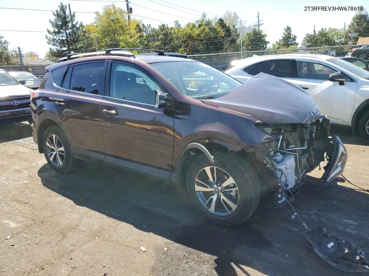 2017 Toyota Rav4 Xle VIN: 2T3RFREV3HW678618 Lot: 72518664