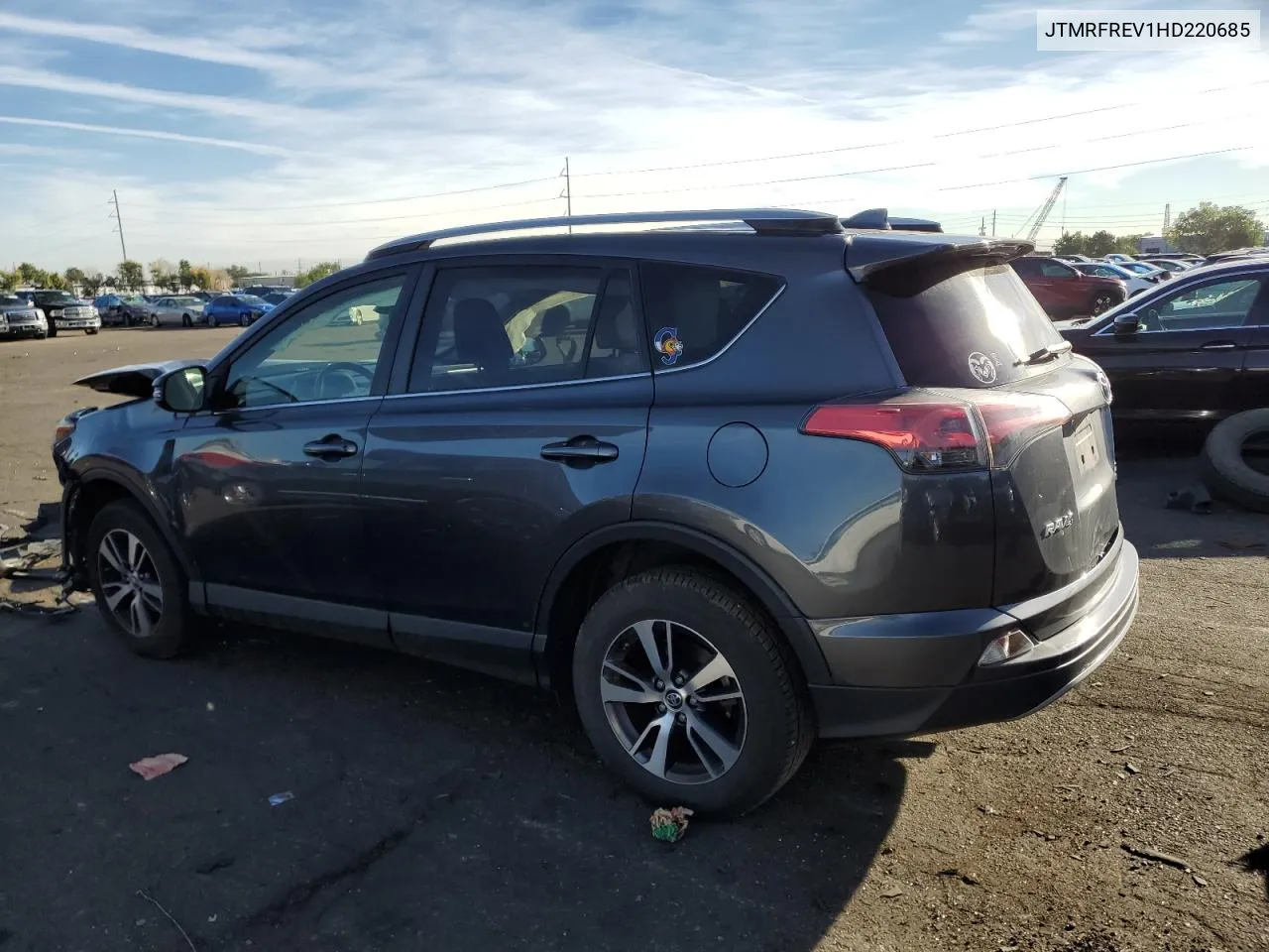 2017 Toyota Rav4 Xle VIN: JTMRFREV1HD220685 Lot: 72539854