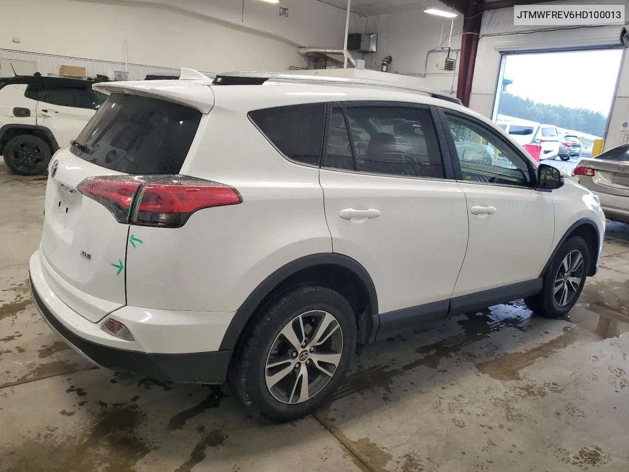 2017 Toyota Rav4 Xle VIN: JTMWFREV6HD100013 Lot: 72807584