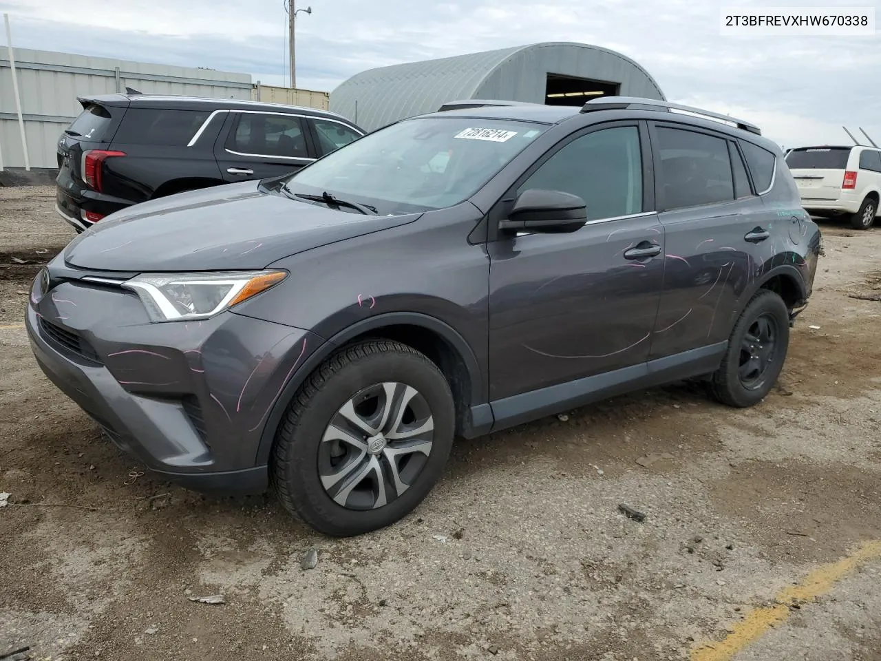 2017 Toyota Rav4 Le VIN: 2T3BFREVXHW670338 Lot: 72816214