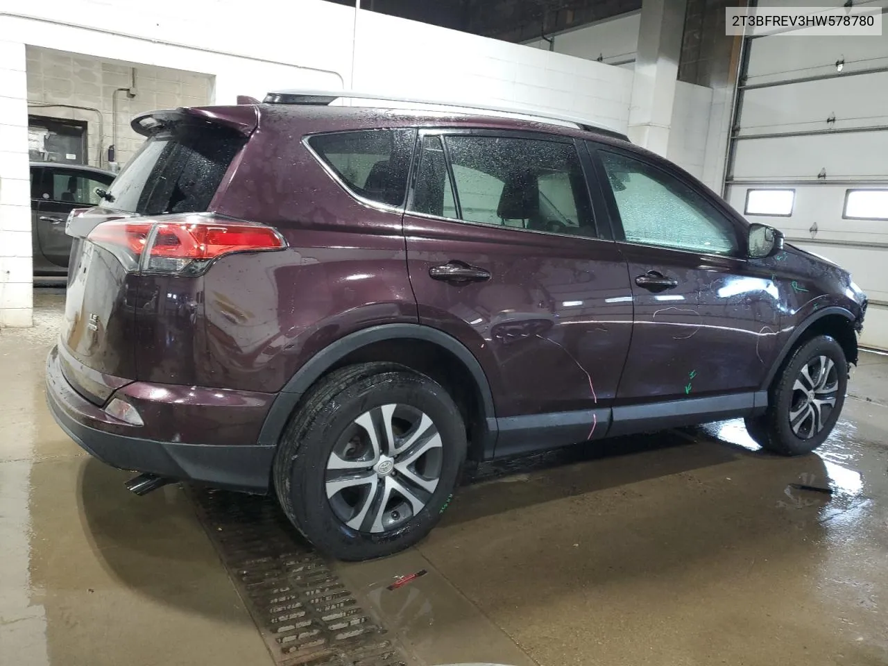 2017 Toyota Rav4 Le VIN: 2T3BFREV3HW578780 Lot: 73369694