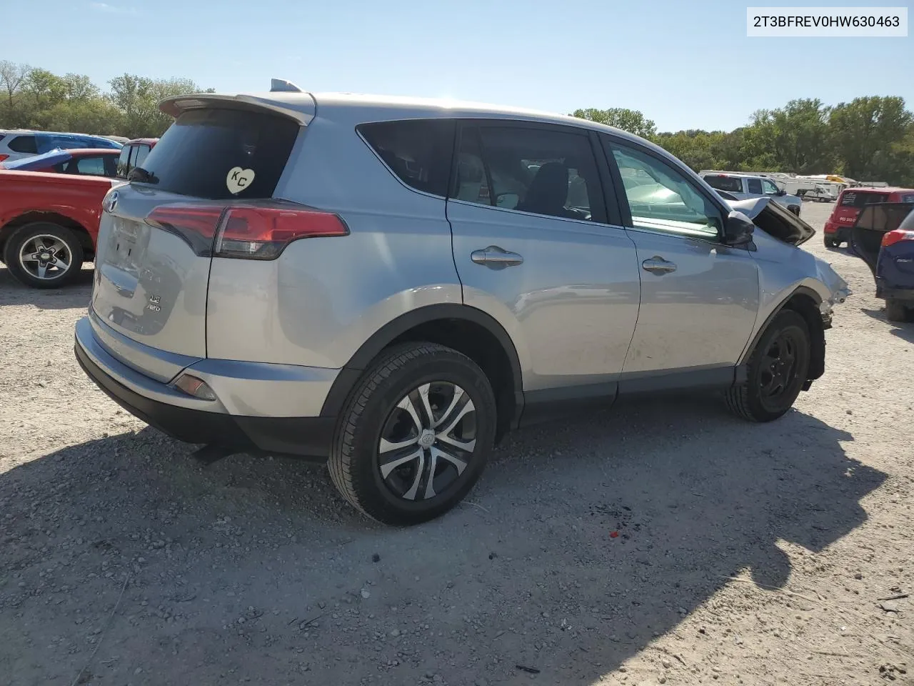 2T3BFREV0HW630463 2017 Toyota Rav4 Le