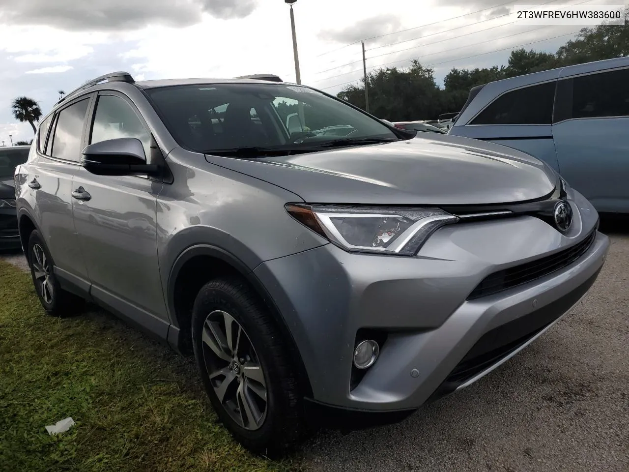 2017 Toyota Rav4 Xle VIN: 2T3WFREV6HW383600 Lot: 73820624