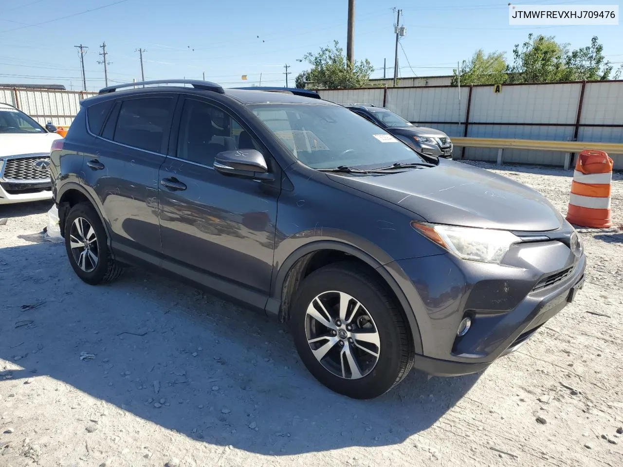 JTMWFREVXHJ709476 2017 Toyota Rav4 Xle