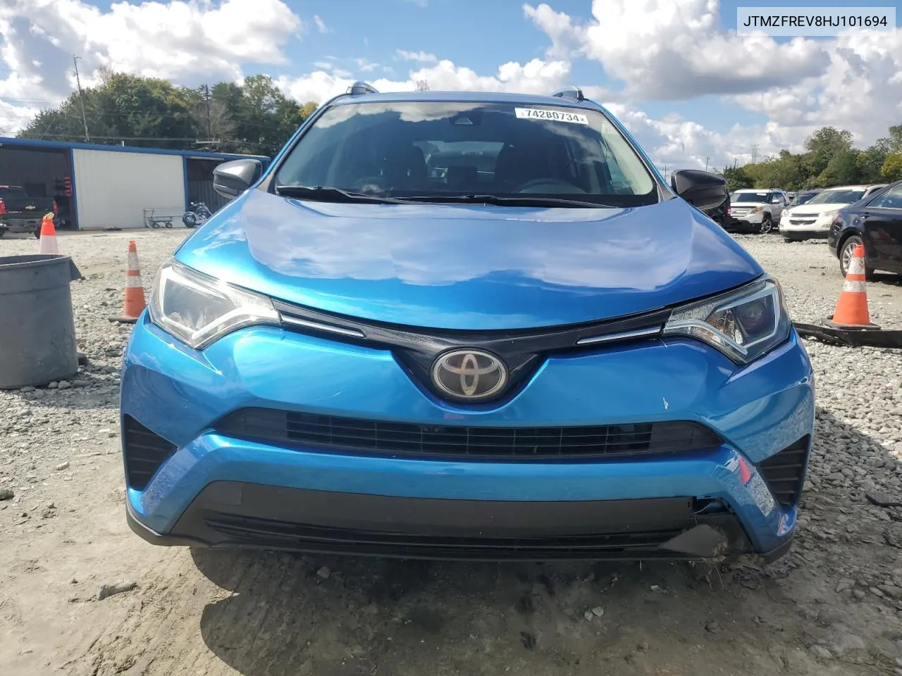 JTMZFREV8HJ101694 2017 Toyota Rav4 Le