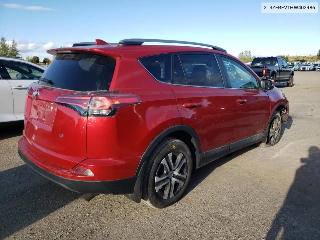 2T3ZFREV1HW402986 2017 Toyota Rav4 Le