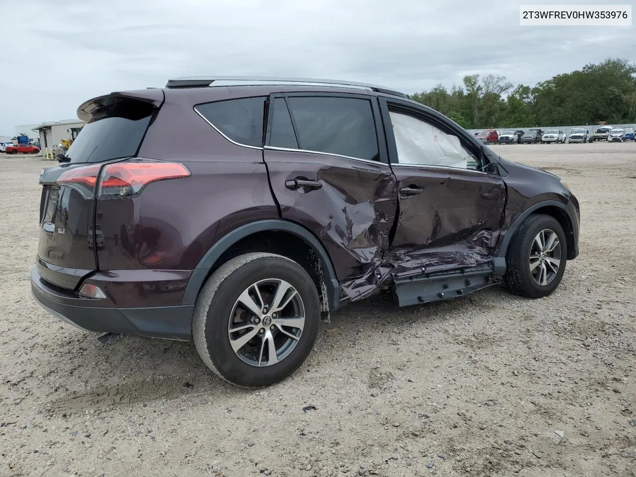 2017 Toyota Rav4 Xle VIN: 2T3WFREV0HW353976 Lot: 74958404