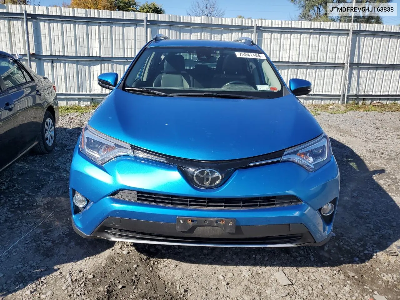 JTMDFREV5HJ163838 2017 Toyota Rav4 Limited