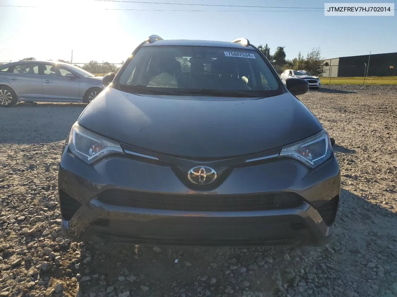 2017 Toyota Rav4 Le VIN: JTMZFREV7HJ702014 Lot: 75882534