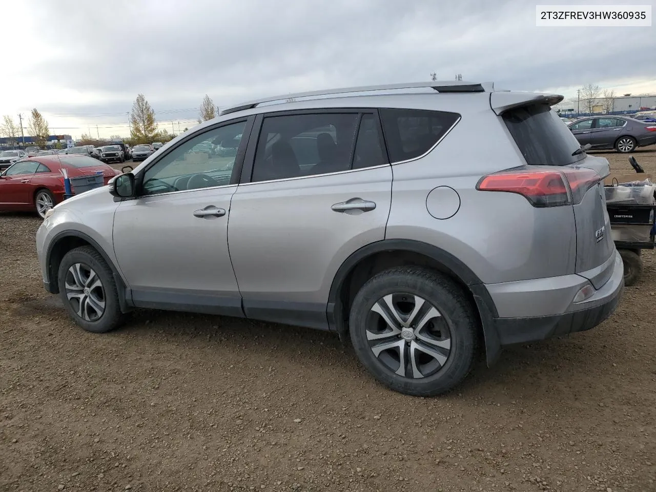 2T3ZFREV3HW360935 2017 Toyota Rav4 Le