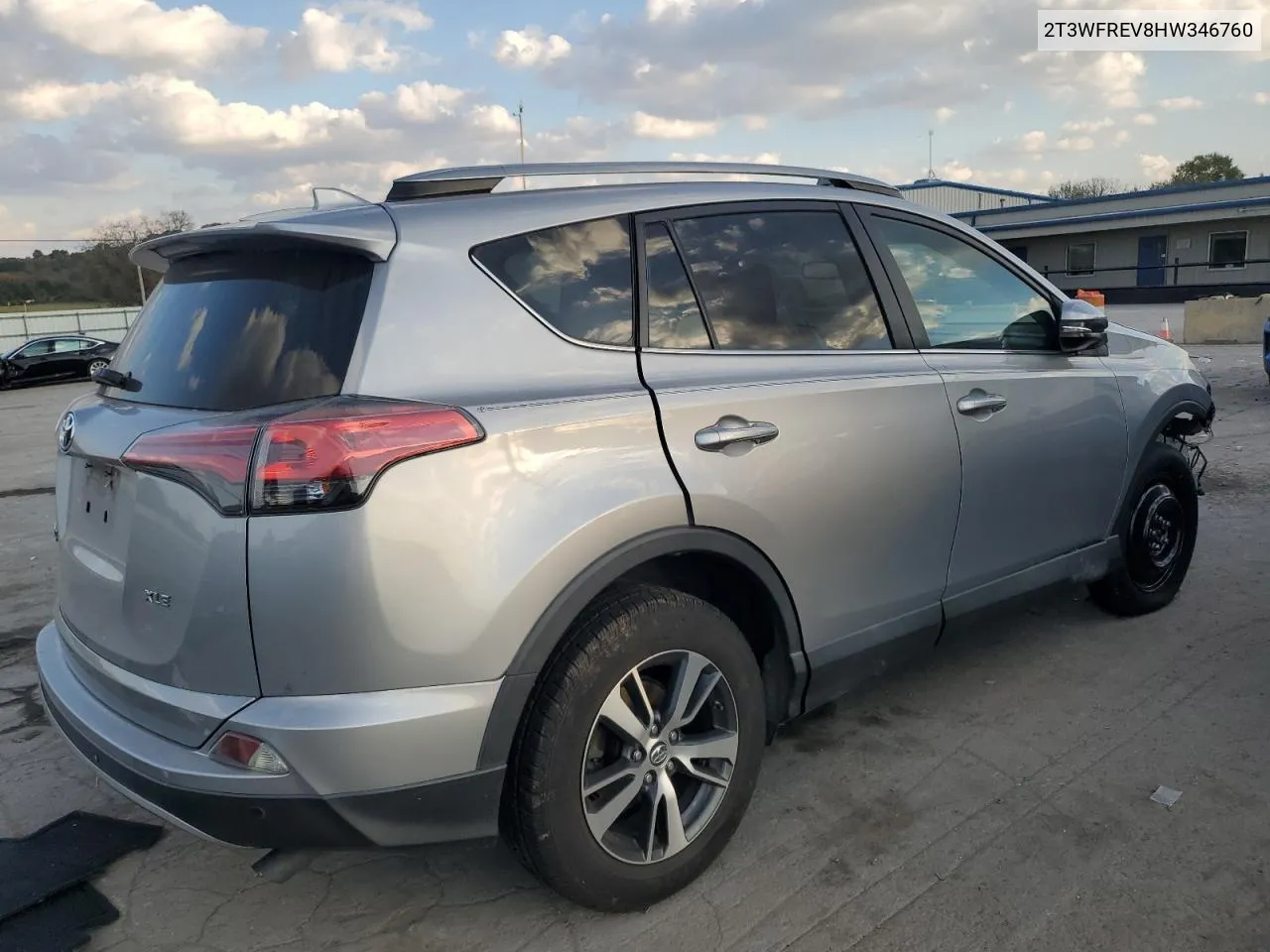 2T3WFREV8HW346760 2017 Toyota Rav4 Xle