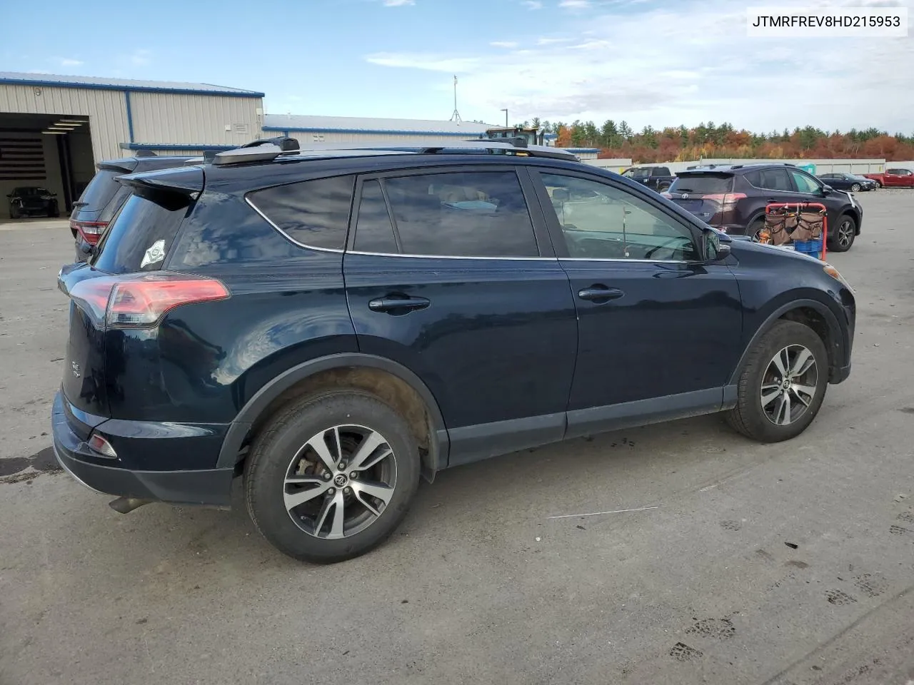 JTMRFREV8HD215953 2017 Toyota Rav4 Xle