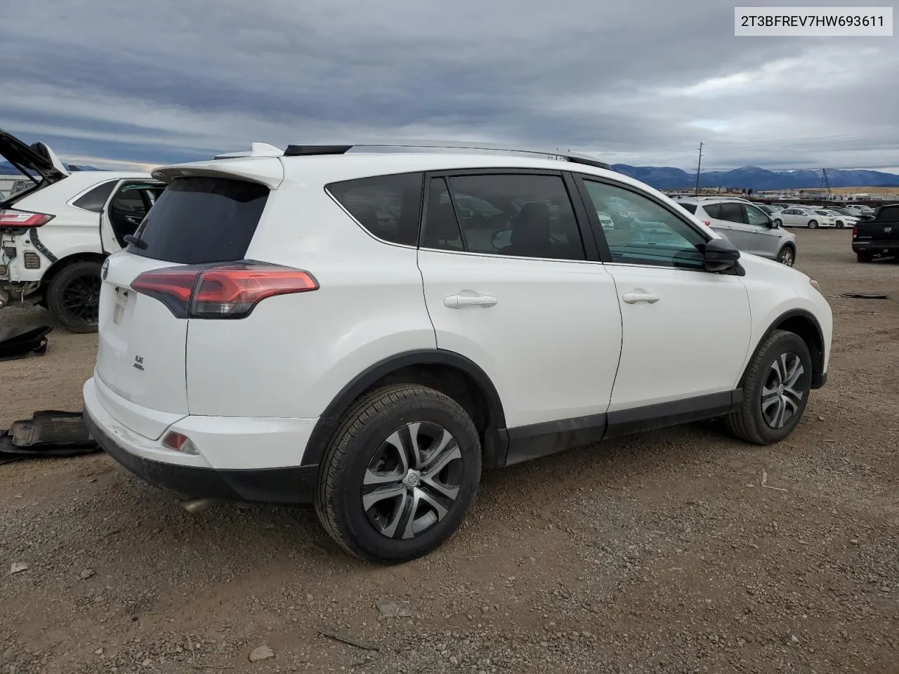 2017 Toyota Rav4 Le VIN: 2T3BFREV7HW693611 Lot: 78449164