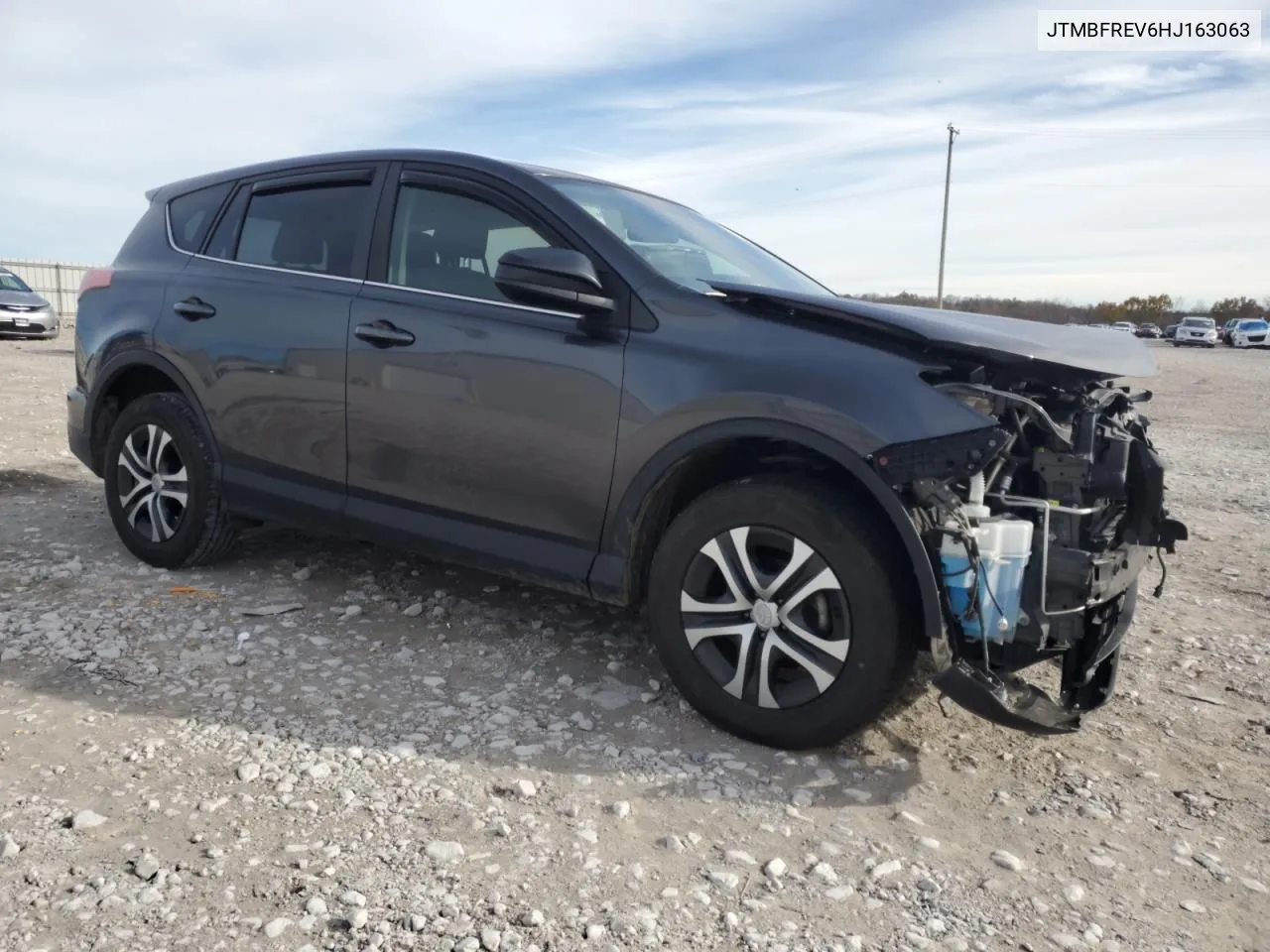 2017 Toyota Rav4 Le VIN: JTMBFREV6HJ163063 Lot: 79308194