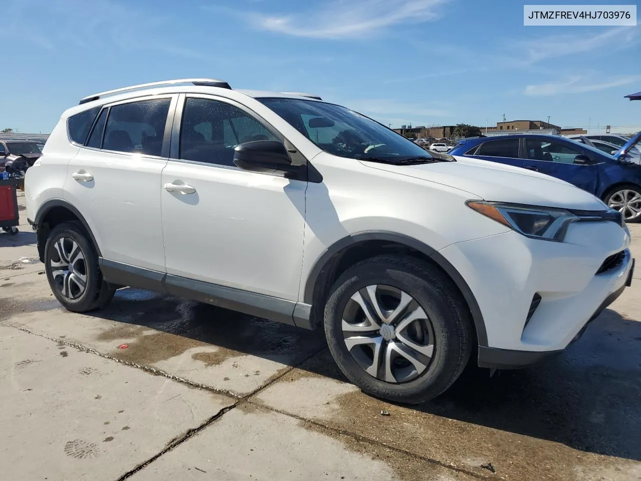 2017 Toyota Rav4 Le VIN: JTMZFREV4HJ703976 Lot: 80113364