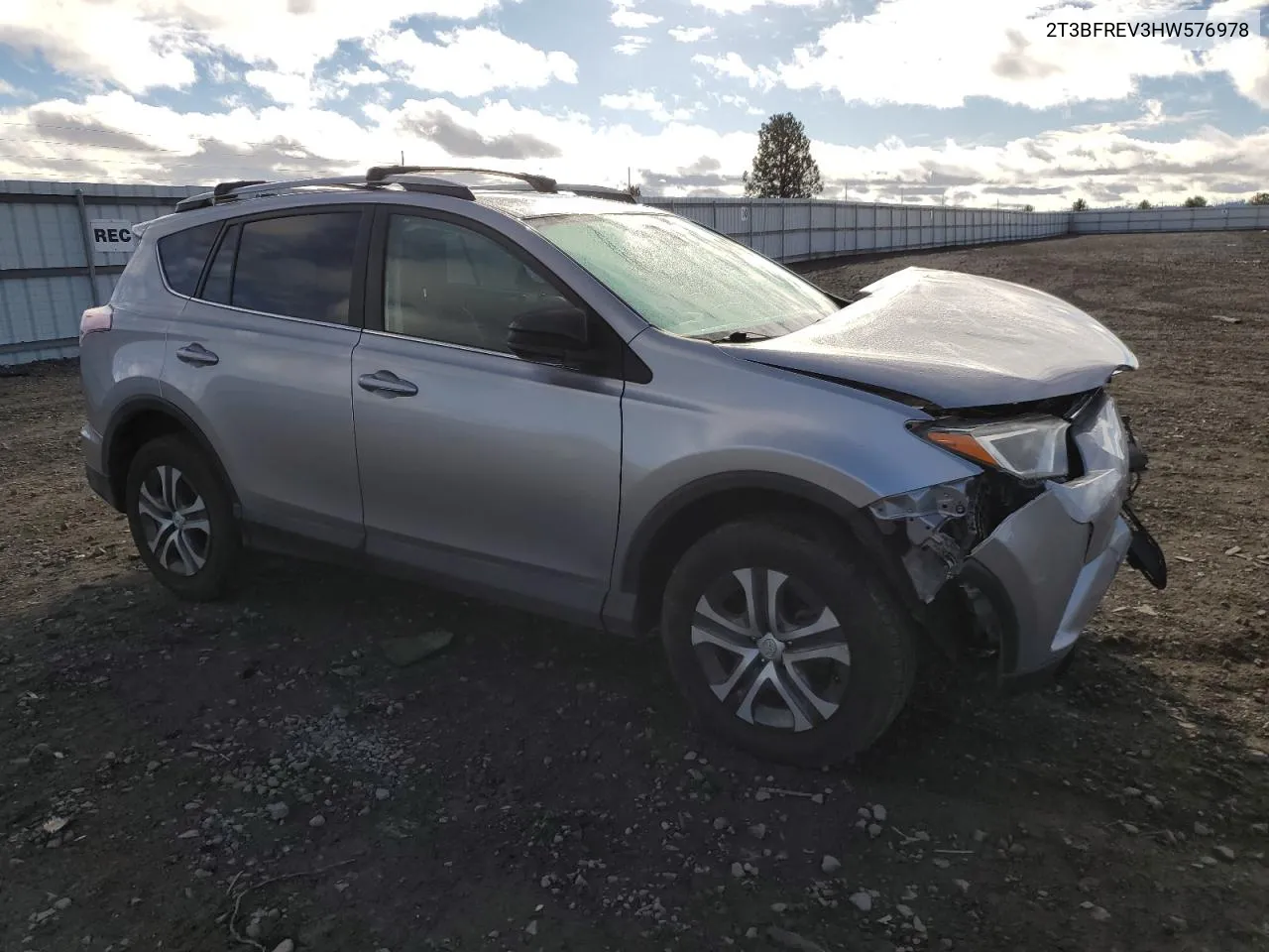 2017 Toyota Rav4 Le VIN: 2T3BFREV3HW576978 Lot: 80169324